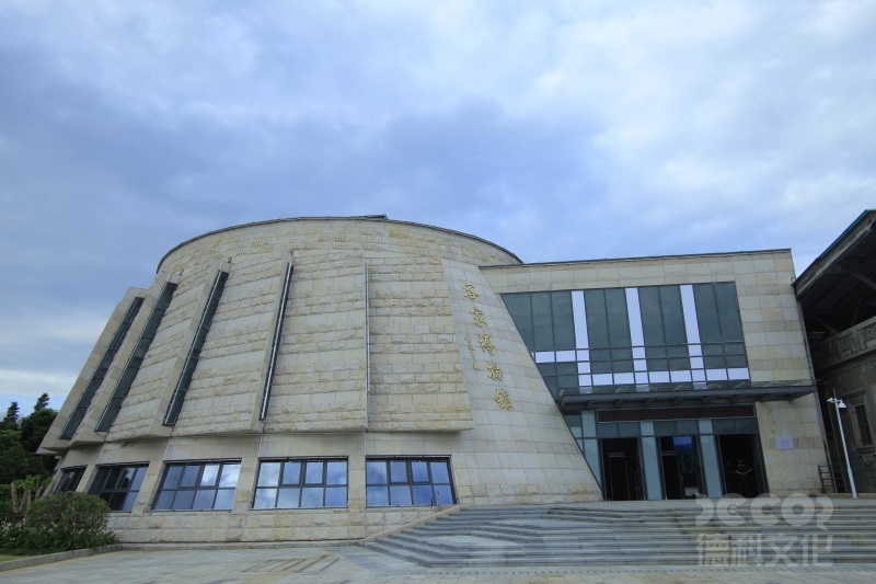 紀念性博物館如何平衡傳統(tǒng)與現(xiàn)代設(shè)計？